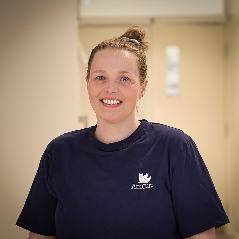 Foto af Karina, Autoriseret Veterinærsygeplejerske