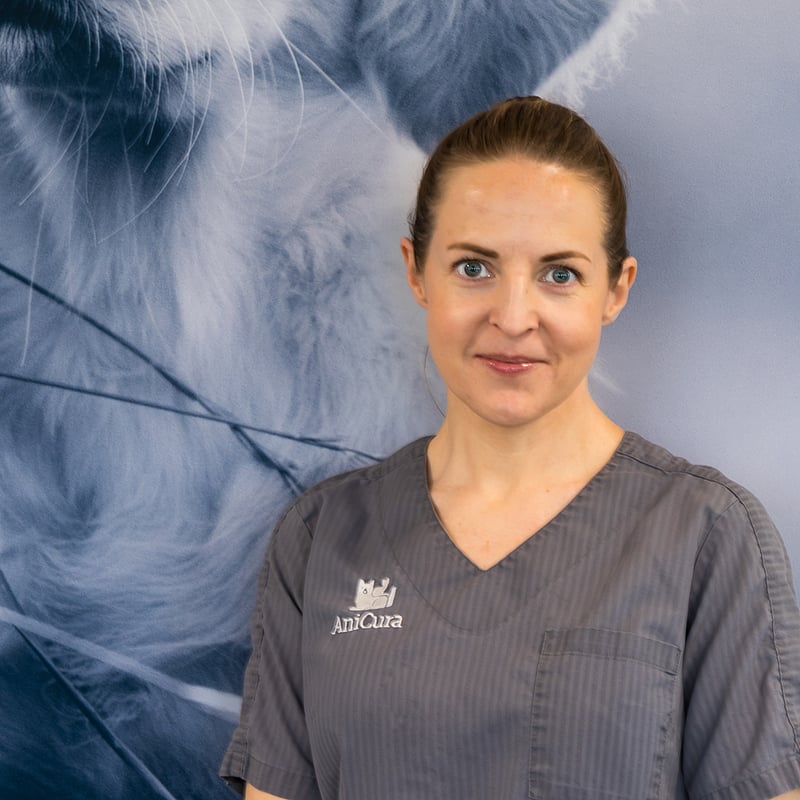 Foto af Louise, Autoriseret Veterinærsygeplejerske