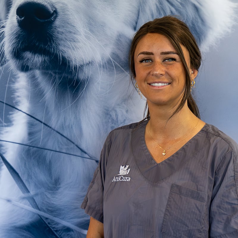 Foto af Therese, Autoriseret Veterinærsygeplejerske