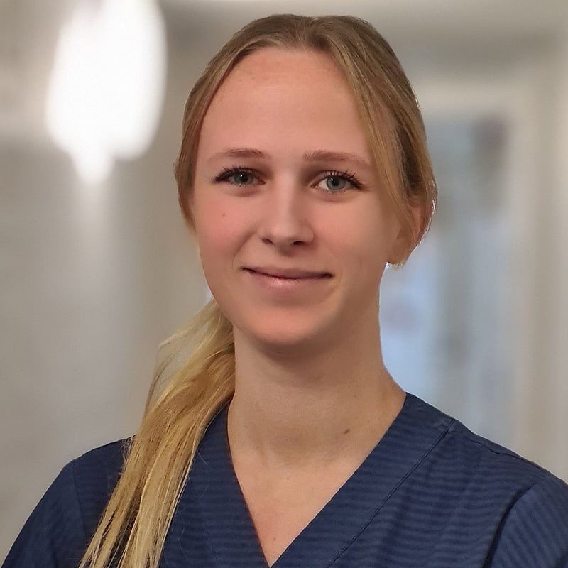 Foto af Emilie, Veterinærsygeplejersker